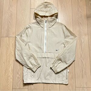 NWT Nike Air Sportswear Beige Hooded 1/2 Zip Pullover Windbreaker Coat Small